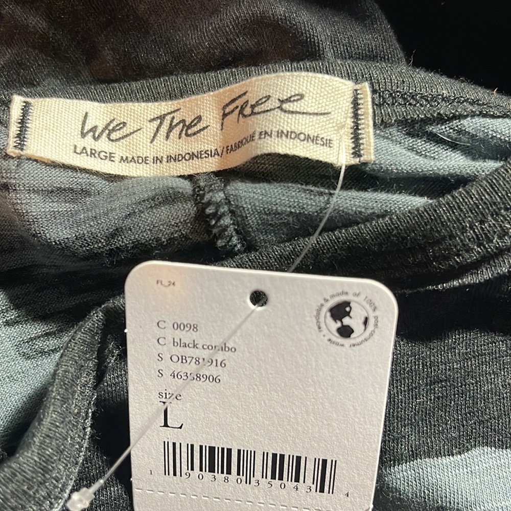 We The Free Maybelle T-Shirt Black Combo Camo Ships Same Day - Picture 8 of 8